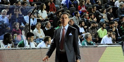 Panathinaikos Rick Pitino ile yollarını ayırdı