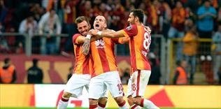 Sneijder Karabük'ü seviyor!