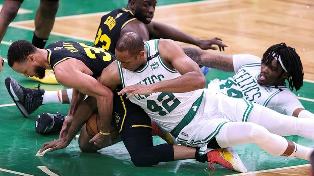 NBA finalinde Boston Celtics 2-1 öne geçti
