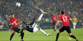Yine ManU, yine röveşata!