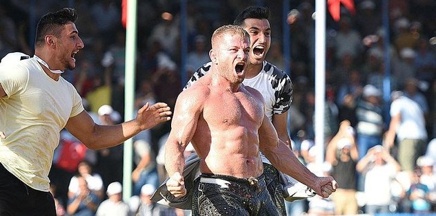 59’uncu Kurtdere Güreşlerinin Başpehlivanı İsmail Balaban oldu