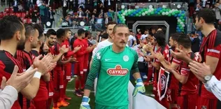 Altay transferde gaza bastı