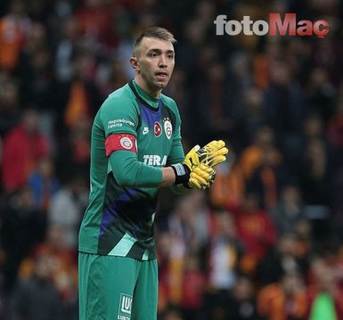 Galatasaray transferde resmi temaslara başlıyor! Muslera’nın yerine 3 aday...