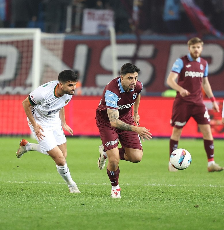 trabzonspor-onvo-antalyaspor-maci-ne-zaman-saat-kacta-ve-hangi-kanalda-muhtemel-11ler-1736672913982.jpeg