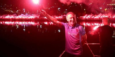 Trabzonspor'un 51. yılı meşalelerle kutlandı