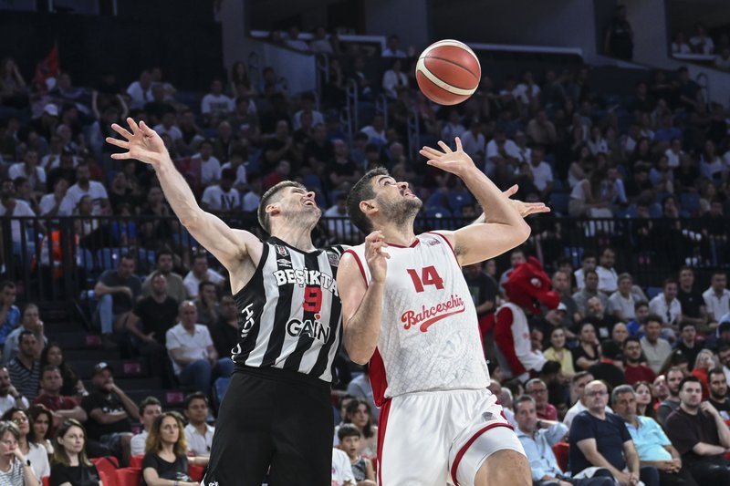 bahcesehir-koleji-besiktas-gain-maci-yarin-oynanacak-1780830253680.jpg