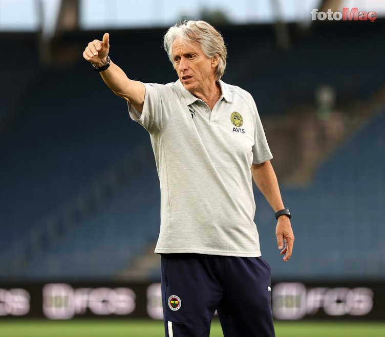 FENERBAHÇE TRANSFER HABERLERİ | Kim Min-Jae'nin yeri Nino ile dolacak! Jorge Jesus istiyor