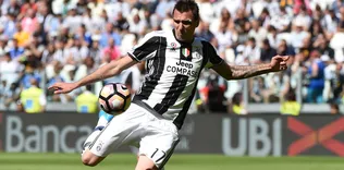 Juventus’tan ayrılmayacak!
