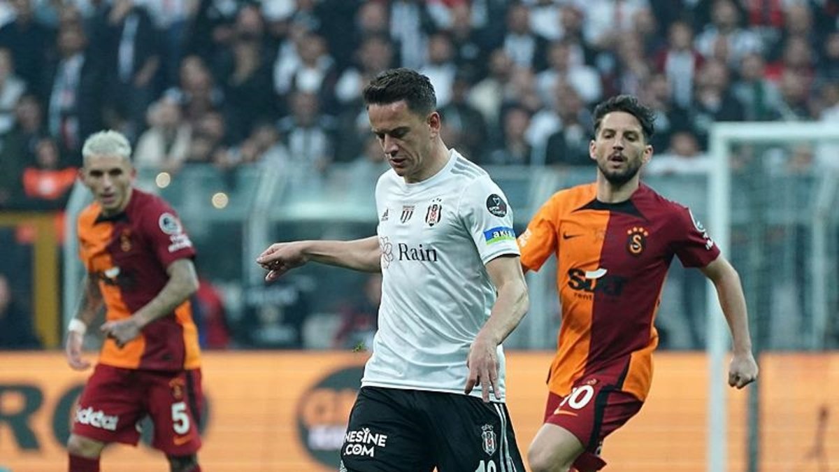 Beşiktaş Amir Hadziahmetovic'in lisansını çıkarttı! Beşiktaş Amir Hadziahmetovic'in lisansını çıkarttı!