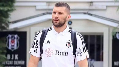 Beşiktaş Ante Rebic ile yollarını ayırdı!