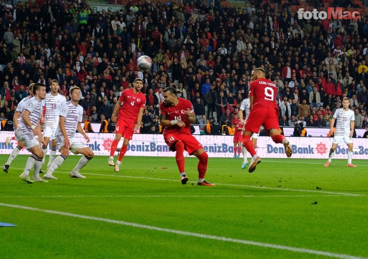 Bülent Timurlenk Türkiye - Letonya maçını yorumladı