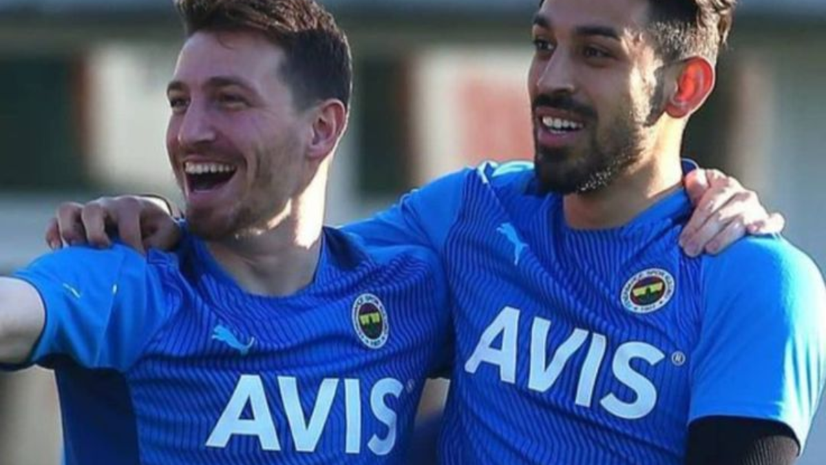 Mert ve İrfan uzatıyor