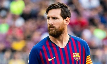 Dünya şokta... Messi Barcelona'dan ayrılıyor!