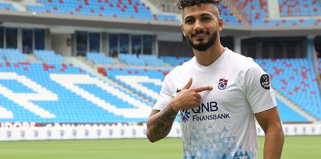 Kamil Ahmet Çörekçi 2 yıl daha Trabzonspor'da!