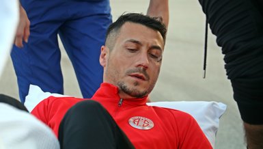 Antalyasporlu Adis Jahovic 6 hafta yok!