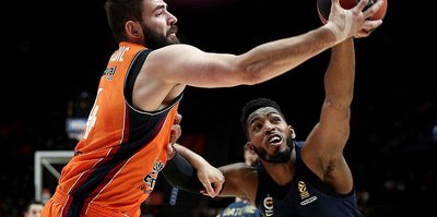 Fenerbahçe Doğuş deplasmanda galip