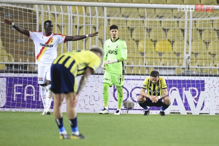 Fenerbahçeli eski yıldızdan olay sözler! "Soyunma odasında..."