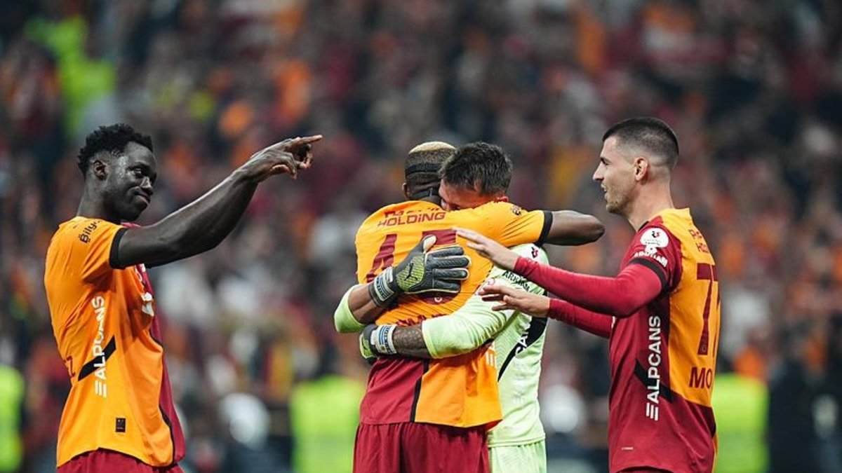 Rekorların takımı Galatasaray!