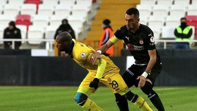TRABZONSPOR HABERLERİ - Trabzonspor'dan Uğur Çiftçi için pazarlık! Sivasspor...