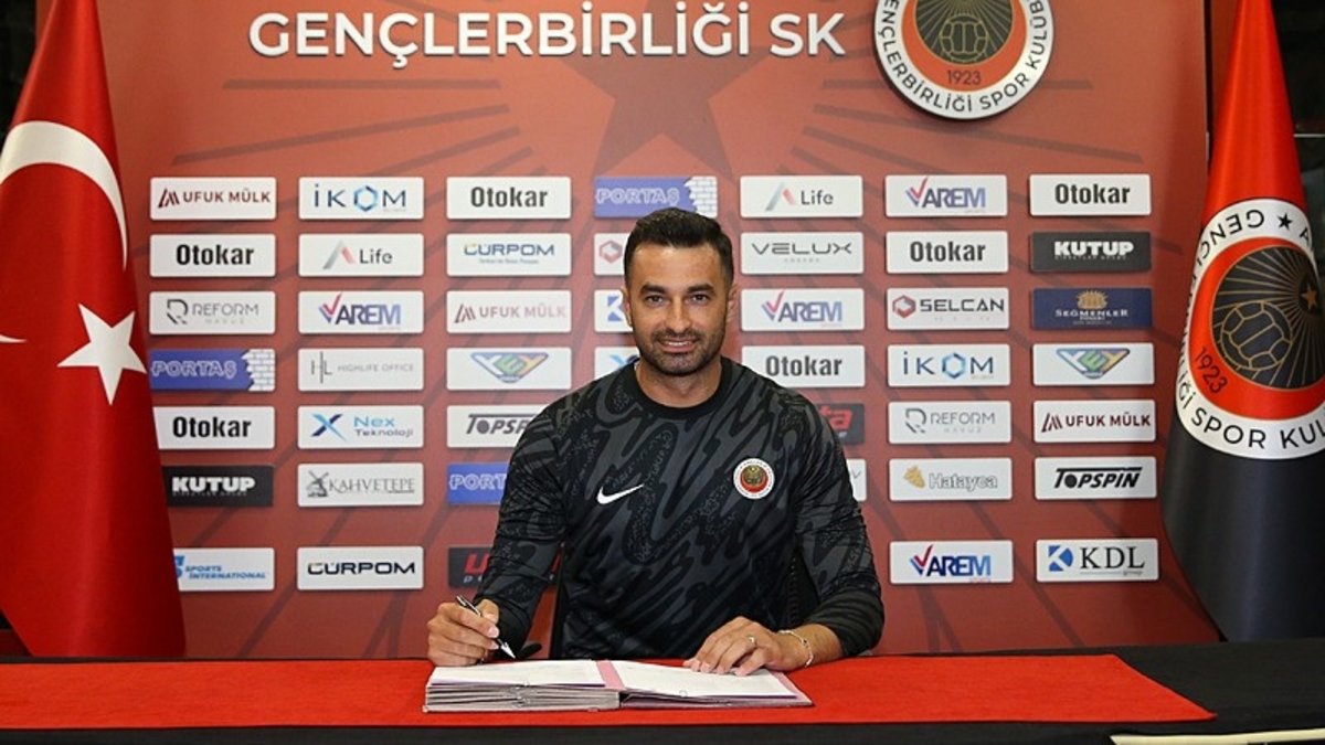 Gökhan yeniden Süper Lig’e döndü Gökhan yeniden Süper Lig’e döndü