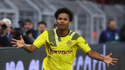 Barcelona Karim Adeyemi'yi transfer etti