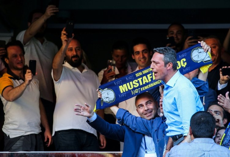 Ali Koç: "Bayrakları çıkarmaya hazır olun"