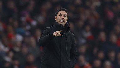 Arsenal forvet arıyor