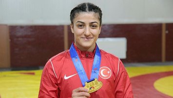 Elvira Kamaloğlu'nun hedefi "büyük"