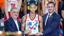 Vargas fileyi parçaladı!