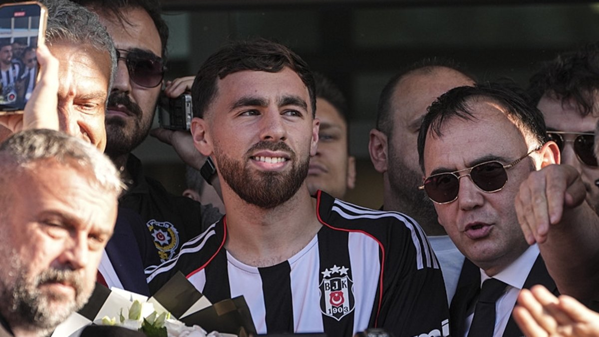 Benfica'da gündem Orkun Kökçü! Pişman olacağız Benfica'da gündem Orkun Kökçü! Pişman olacağız
