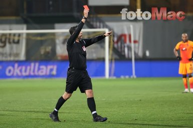 Son dakika Galatasaray haberi: İşte Fatih Terim’i bekleyen ceza