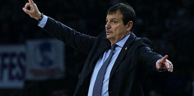 Ergin Ataman: “Fantastik basketbolla harika bir galibiyet aldık”