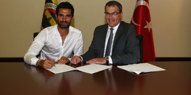 Fenerbahçe Alper Potuk'la yeni sözleşme imzaladı