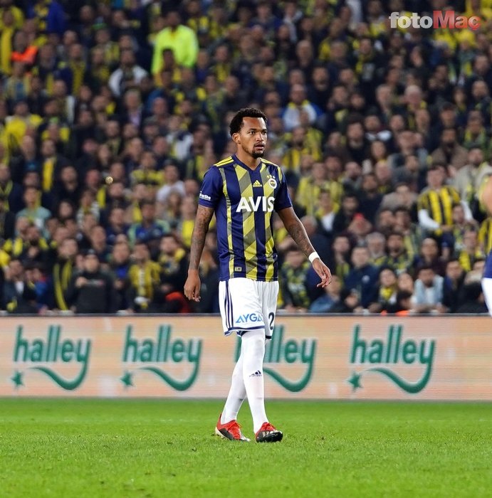 TRANSFER HABERİ - Fenerbahçe'nin eski oyuncusu Celta Vigo'ya imza atıyor!
