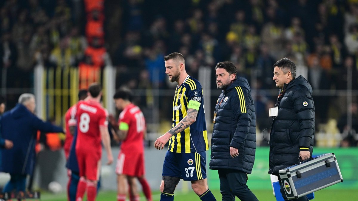 Fenerbahçe'de Skriniar şoku! Oyuna devam edemedi