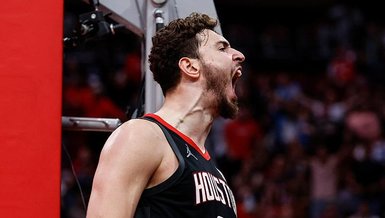 Alperen şov sürüyor