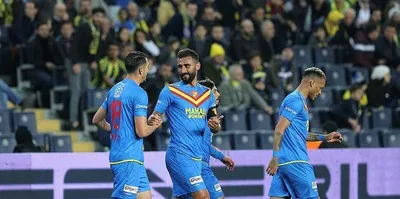 SELÇUK’A BÜYÜK SEVGİ