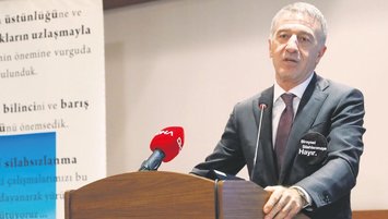 Dünyaya örnek olduk