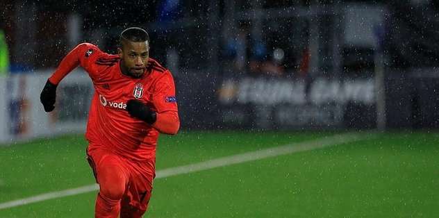 Leeds United Lens’i izliyor