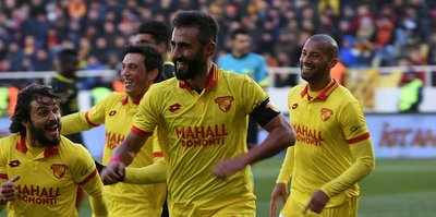 Gol düellosu Göztepe'nin