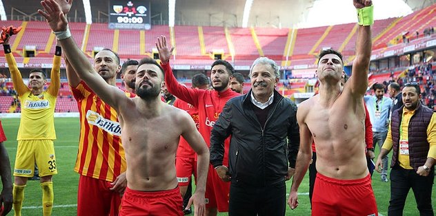 Kayserispor’a iki müjde