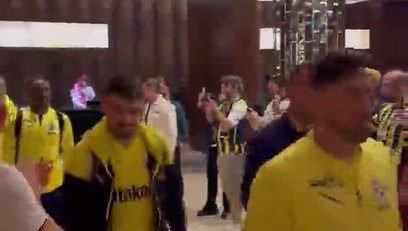 >Fenerbahçe otelden alkışlarla uğurlandı