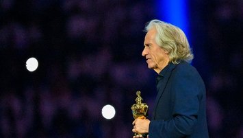 Jesus kupasını aldı