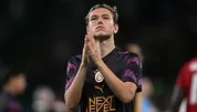 Aleksey Batrakov ısınıyor