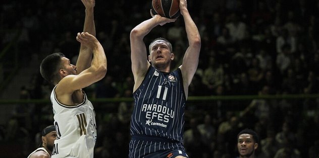 Anadolu Efes, Rolands Smits ile yollarını ayırdı!