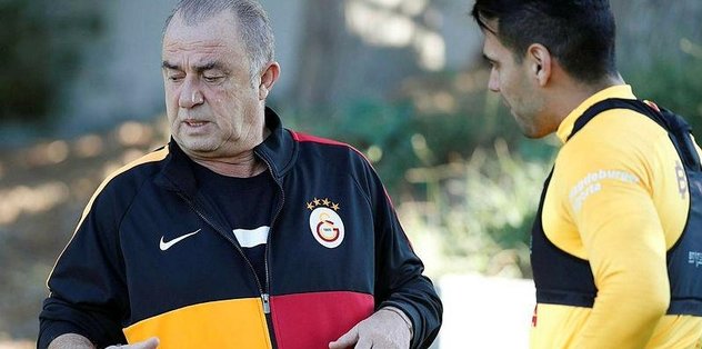 Galatasaray'da Fatih Terim'den açıklama! ''Falcao ile konuştum...'
