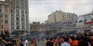 Taksim'de kavga çıktı