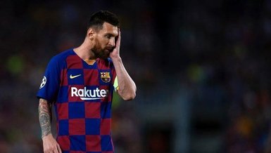 Messi yuvada kaldı!