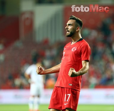 Galatasaray milli yıldızı bitiriyor!