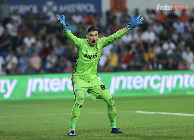 Fenerbahçeli Altay Bayındır için Ajax'tan transfer kararı! Bonservisi...